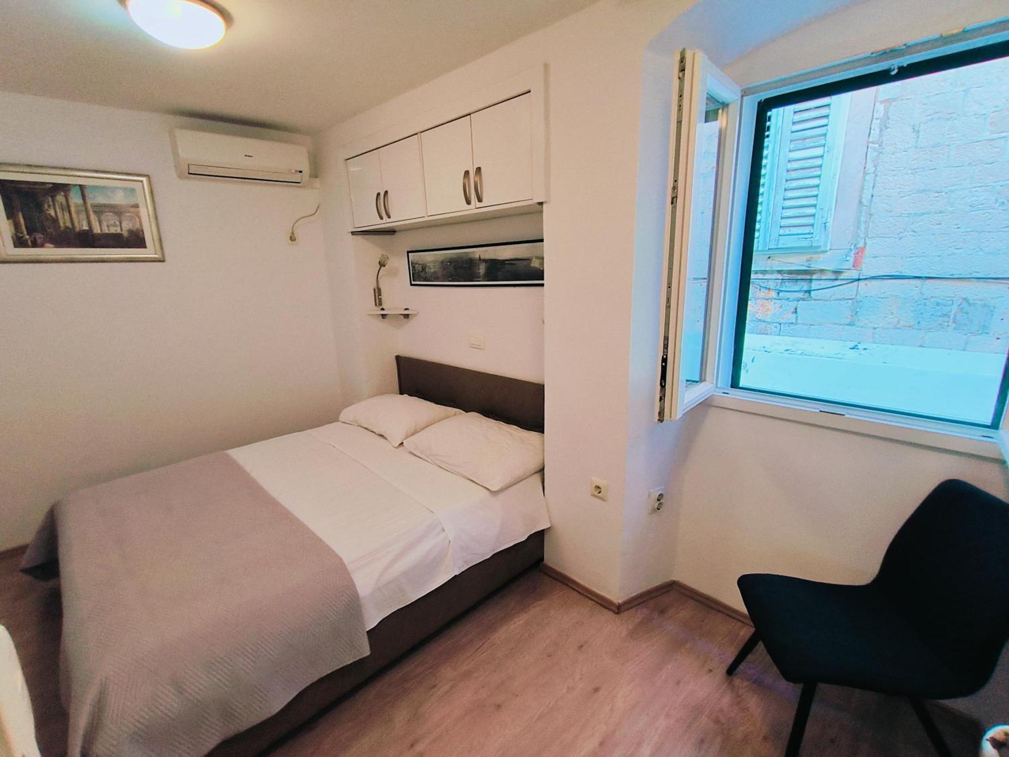 Iron Gates Apartments 斯普利特 外观 照片